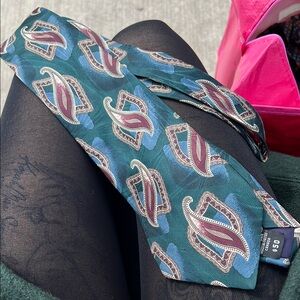 C.E.O. Paisley Silk Tie in Green and Burgundy